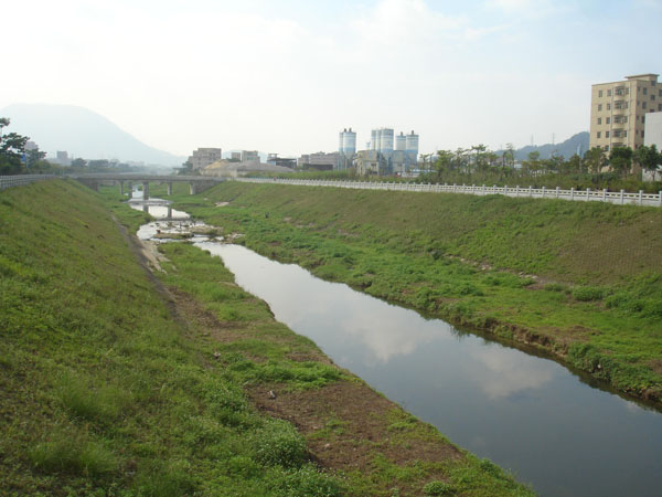 生物磚排水溝（生物磚護坡）